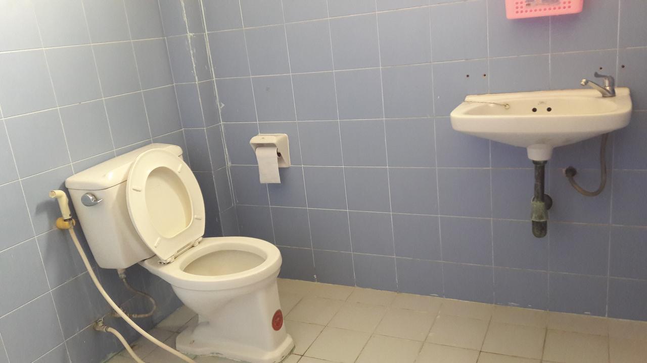 The Nine House Hostel Bangkok Luaran gambar